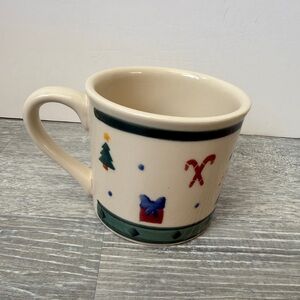 Vintage  stoneware Hartstone Christmas Holiday mug
Hand painted